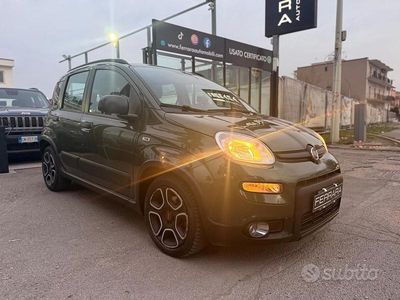 Usata Fiat Panda City Life 70 CV (51 kW) 2021 Verde Utilitaria