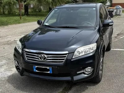 Usado Toyota RAV4 Style 150 CV (110 kW) 2012 Azul SUV