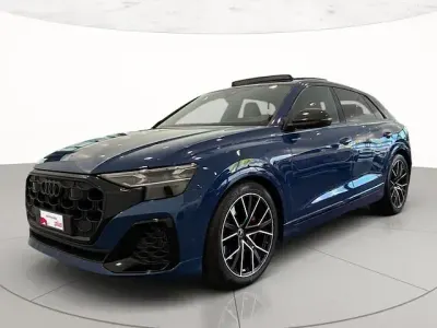 Usata Audi SQ8 Sport 507 CV (372 kW) 2025 Blu ascari metallizzato SUV