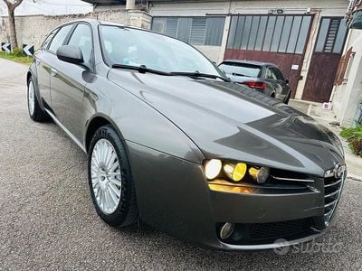 Usata Alfa Romeo 159 Distinctive 150 CV (110 kW) 2009 Grigio Station wagon