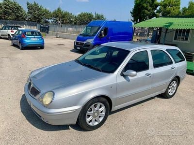 Lancia Lybra