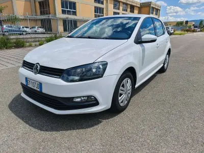 Usata VW Polo Trendline 60 CV (44 kW) 2015 Bianco Berlina