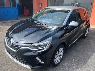 Usata Renault Captur Intens 91 CV (66 kW) 2021 Nero SUV