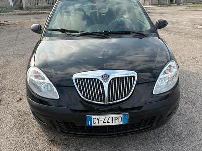 Nero Usata 2005 Lancia Ypsilon Utilitaria | 1900 € (Buon prezzo)
