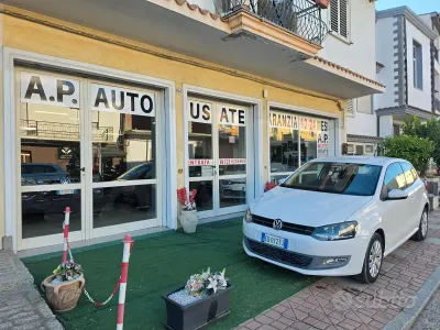 Usata VW Polo Comfortline 90 CV (66 kW) 2010 Bianco Utilitaria