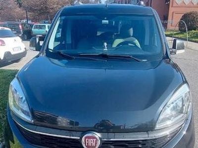 Usata Fiat Doblò Lounge 105 CV (77 kW) 2015 Nero Monovolume