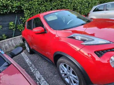 Usata Nissan Juke Visia 110 CV (80 kW) 2015 Rosso SUV