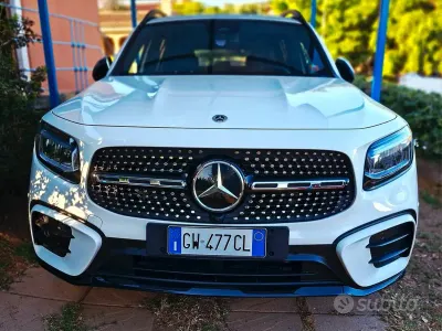 Usata Mercedes GLB200 AMG line 150 CV (110 kW) 2024 Bianco SUV