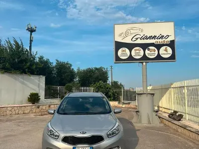 Usata Kia Ceed Active 110 CV (80 kW) 2014 Grigio Utilitaria