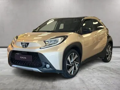 Usata Toyota Aygo X Lounge 72 CV (52 kW) 2023 Nero SUV