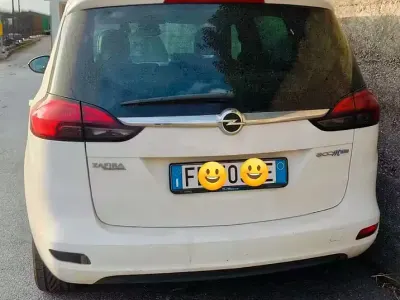 Usata Opel Zafira 97 CV (71 kW) 2016 Monovolume