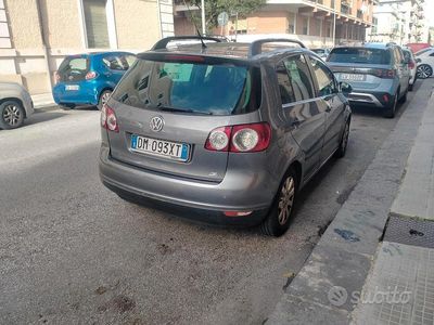 Usata VW Golf Plus Cross 105 CV (77 kW) 2008 Grigio Monovolume