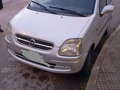 Usata Opel Agila 75 CV (55 kW) 2003 Grigio Monovolume