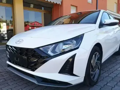 Nuova Hyundai i20 89 CV (65 kW) 2026 Bianco Utilitaria