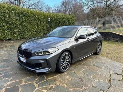 Usata BMW M135 M Sport 306 CV (225 kW) 2021 Grigio Utilitaria