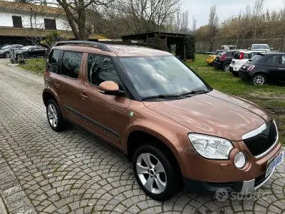 Usata Skoda Yeti Ambition 105 CV (77 kW) 2012 Bronzo SUV