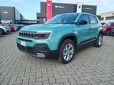 Usata Jeep Avenger Altitude 101 CV (74 kW) 2024 Blu/azzurro SUV