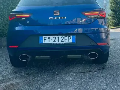 Usata Seat Leon CUPRA 131 CV (96 kW) 2019 Bluazzurro Berlina