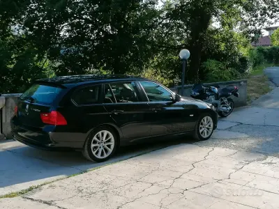 Usata BMW 320 177 CV (130 kW) 2008 Nero Station wagon