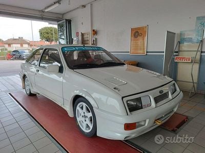 Usata Ford Sierra RS 271 CV (199 kW) 1986 Bianco Berlina