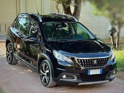 Usata Peugeot 2008 Allure 99 CV (72 kW) 2016 SUV