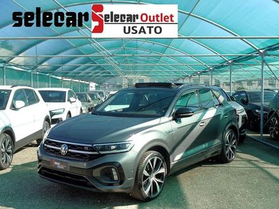 Käytetty VW T-Roc R-line 116 HP (85 kW) 2022 Harmaa Katumaasturi