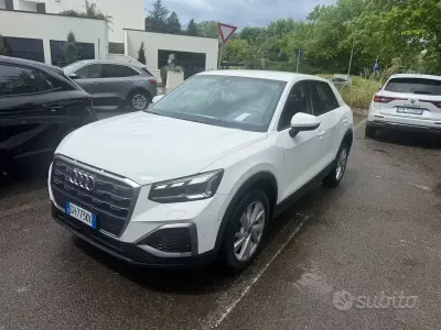 Usata Audi Q2 Business 150 CV (110 kW) 2022 Bianco SUV