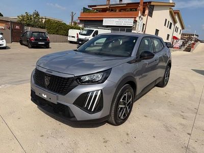 Usata Peugeot 2008 Style 102 CV (75 kW) 2025 Argento SUV