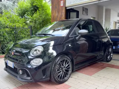 Usata Abarth 595 165 CV (121 kW) 2023 Nero Utilitaria