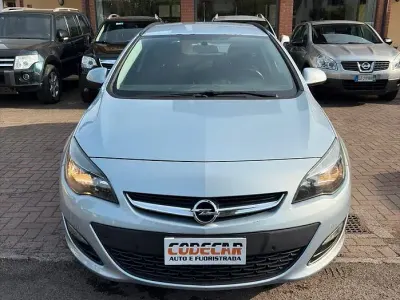 Usata Opel Astra S 136 CV (100 kW) 2016 Grigio Station wagon