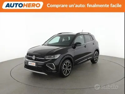 Usata VW T-Cross R-line 116 CV (85 kW) 2025 Nero SUV