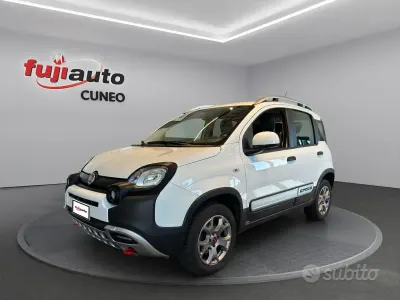 Begagnad Fiat Panda Cross Cross 95 HK (69 kW) 2016 Vit Halvkombi