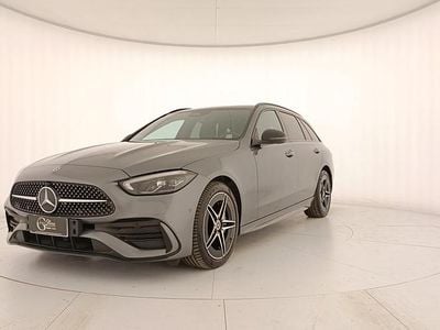 Usata Mercedes 220 Advanced 199 CV (146 kW) 2024 Grigio Station wagon