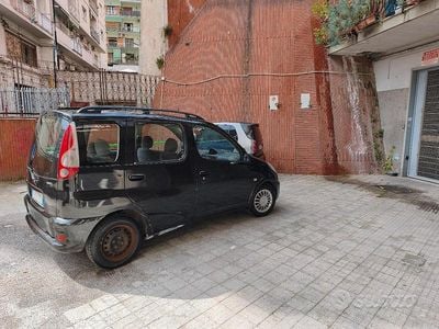 Begagnad Toyota Yaris 86 HK (63 kW) 2003 Kombi
