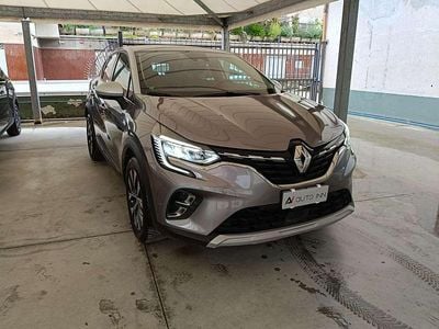 Occasion Renault Captur Techno 91 ch (66 kW) 2024 Gris SUV