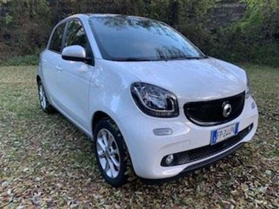 usata Smart ForFour forFour1.0 Passion 71cv twinamic-OK NEOPATENTATI