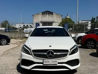 Usata Mercedes A180 Premium 109 CV (80 kW) 2017 Bianco Berlina