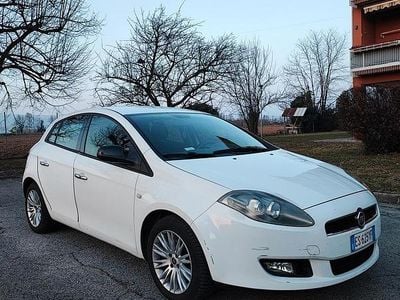 Usata Fiat Bravo 120 CV (88 kW) 2014 Bianco Utilitaria