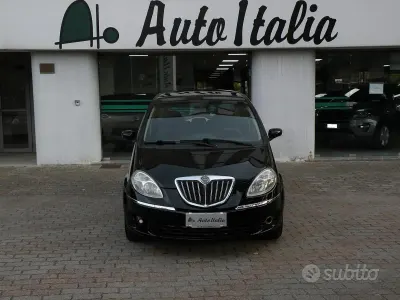 Usata Lancia Musa 90 CV (66 kW) 2009 Nero Monovolume