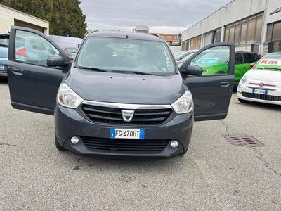 usata Dacia Lodgy 1.5 dCi 90CV Start&Stop 7 posti Lauréa