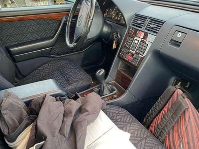 Usata Mercedes C200 Elegance 136 CV (100 kW) 1995 Berlina