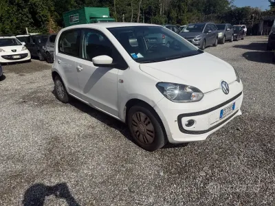 Usata VW up! CLUB 60 CV (44 kW) 2015 Bianco Utilitaria