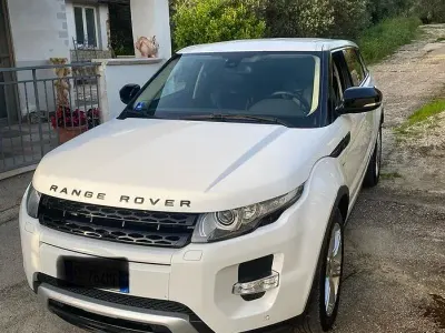 Usata Land Rover Range Rover evoque Dynamic 150 CV (110 kW) 2012 Bianco SUV