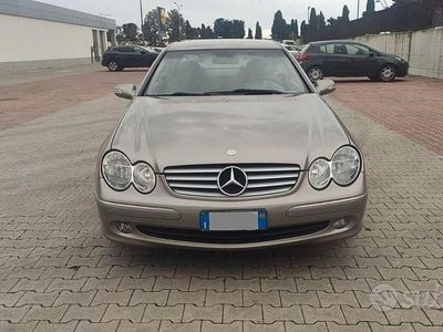 Usata Mercedes CLK200 163 CV (119 kW) 2004 Grigio Coupé