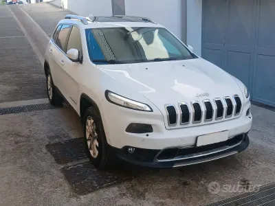 Second-hand Jeep Cherokee