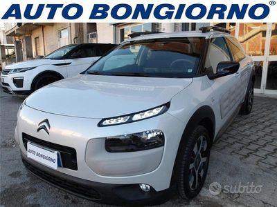 Usata Citroën C4 Shine Edition 110 CV (80 kW) 2015 Rosso SUV