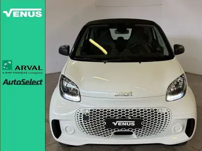Usata Smart ForTwo Electric Drive Passion 41 kW (56 CV) 2021 Bianco Utilitaria
