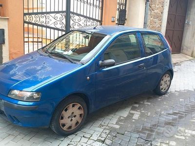 Gebraucht Fiat Punto 60 PS (44 kW) 2004 Blau Kleinwagen