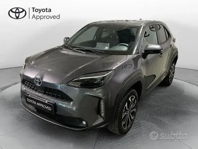 Usata Toyota Yaris Cross Trend 116 CV (85 kW) 2022 Grigio SUV