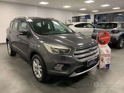 Usata Ford Kuga Titanium 120 CV (88 kW) 2018 Grigio SUV